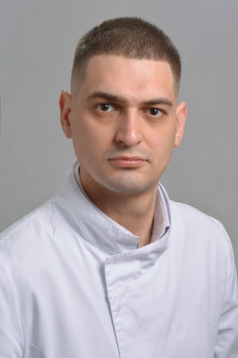 И.о. заместителя главного врача по хирургии Борисов Сергей Александрович