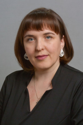 Начальник информационно - аналитического отдела Пузанова Ульяна Александровна